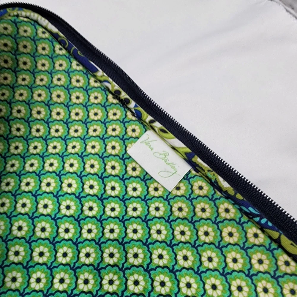 Vera Bradley 14